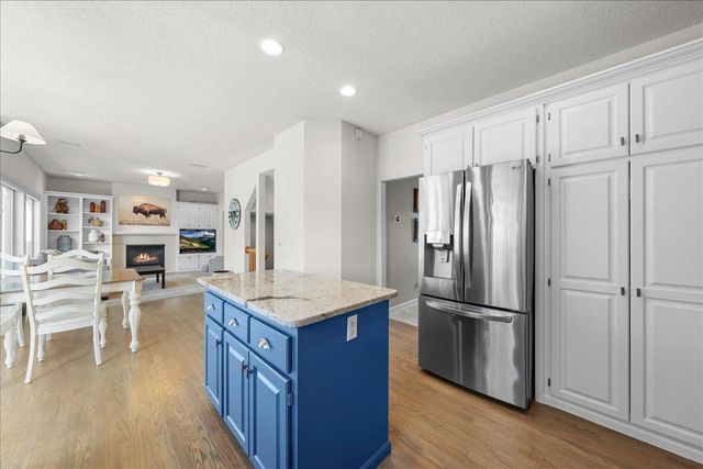 3437 Gunston Lane, Woodbury, MN 55129