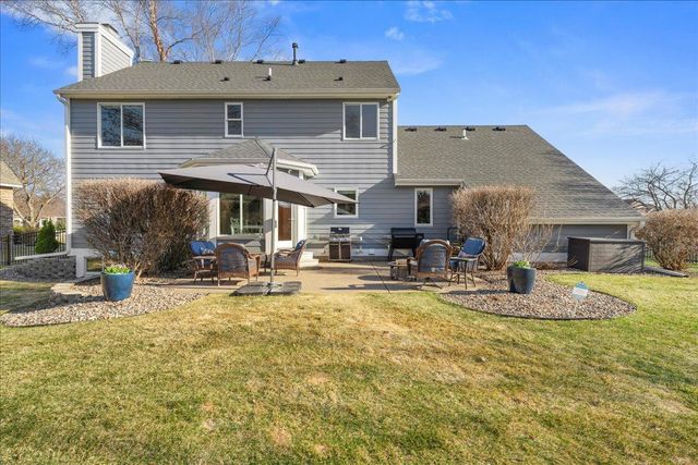 3437 Gunston Lane, Woodbury, MN 55129