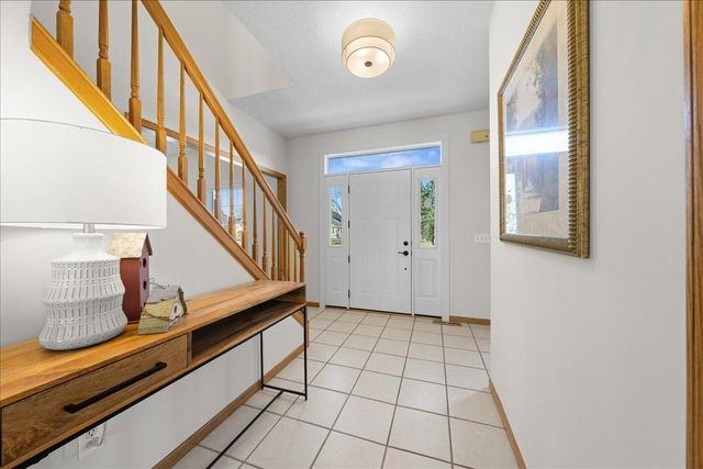 3437 Gunston Lane, Woodbury, MN 55129