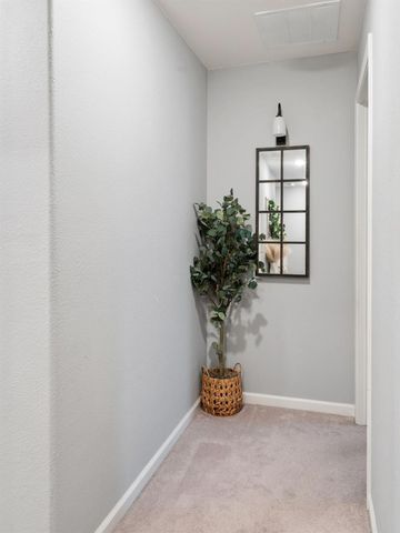 1710 Crossbow Ln, Stockton, CA 95206