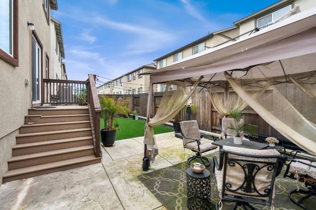 1710 Crossbow Ln, Stockton, CA 95206