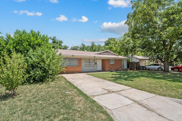 5213 Santa Rosa Drive, Haltom City, TX 76117