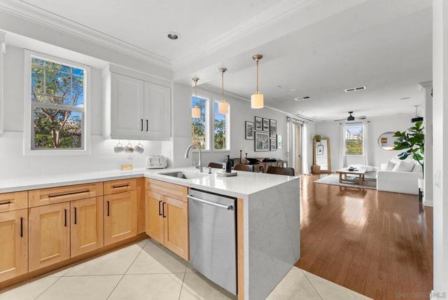 8301 Rio San Diego Drive 2, San Diego, CA 92108