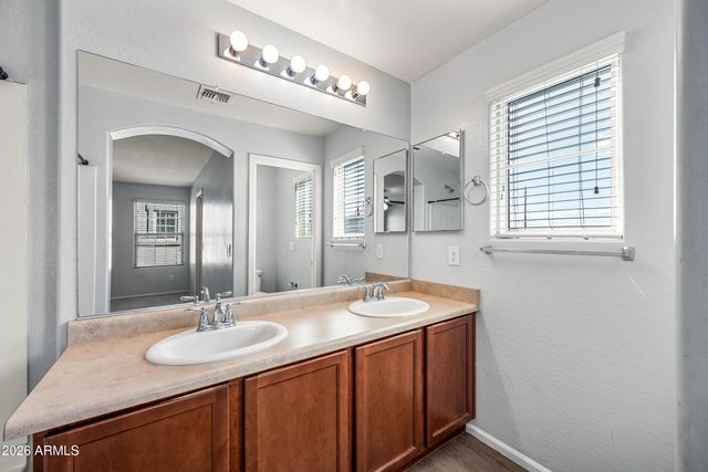 7837 W PALM Lane, Phoenix, AZ 85035