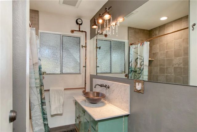 1884 Tully Place, Cambria, CA 93428