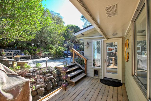 1884 Tully Place, Cambria, CA 93428
