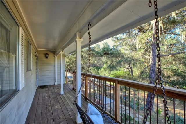 1884 Tully Place, Cambria, CA 93428