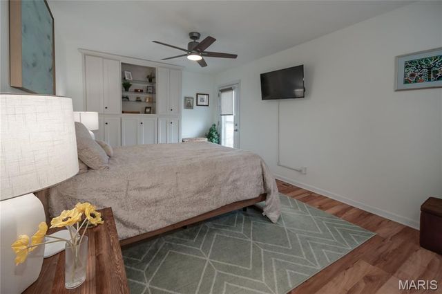 8631 Old Bonhomme Road 2C, University City, MO 63132