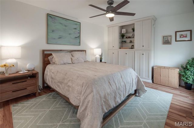 8631 Old Bonhomme Road 2C, University City, MO 63132