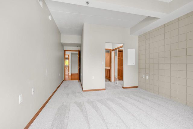 400 N RICHMOND STREET, Appleton, WI 54911