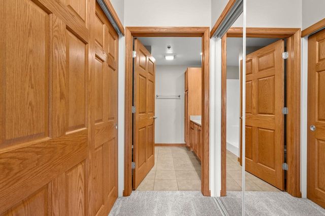 400 N RICHMOND STREET, Appleton, WI 54911