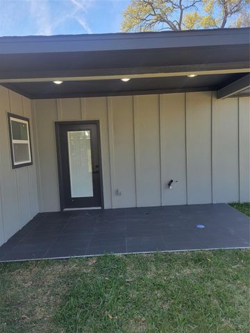 5807 Doulton Drive, Houston, TX 77033