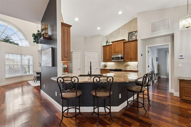 9805 SPRING LAKE DRIVE, Clermont, FL 34711