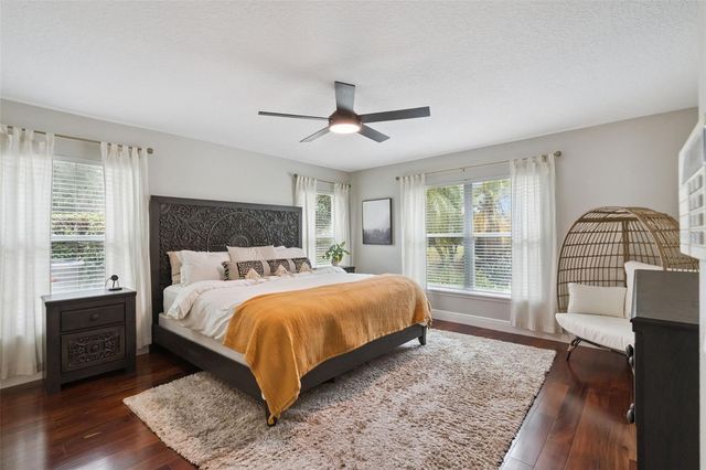 9805 SPRING LAKE DRIVE, Clermont, FL 34711