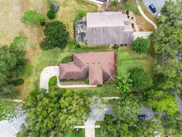 9805 SPRING LAKE DRIVE, Clermont, FL 34711
