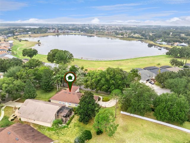 9805 SPRING LAKE DRIVE, Clermont, FL 34711
