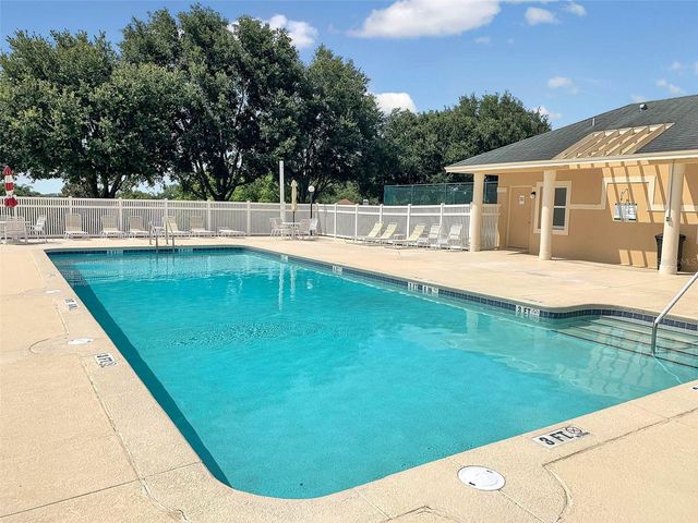 9805 SPRING LAKE DRIVE, Clermont, FL 34711