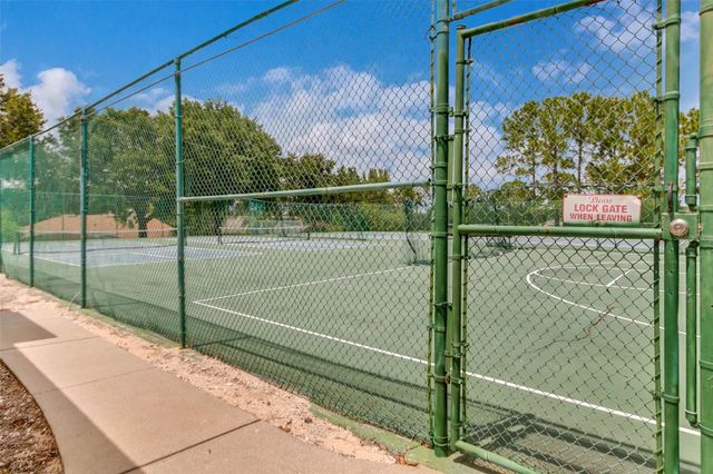 9805 SPRING LAKE DRIVE, Clermont, FL 34711