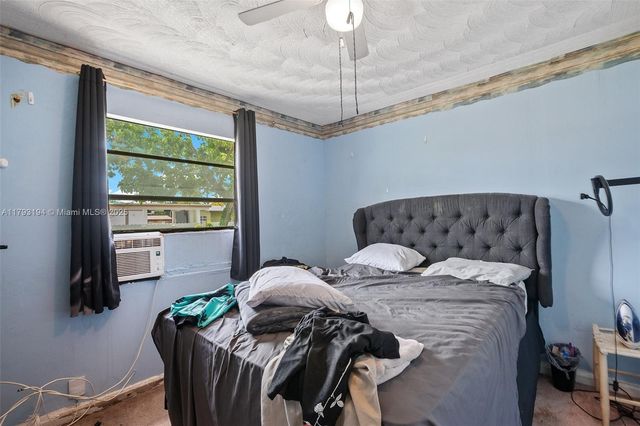 2870 NW 169th Ter, Miami Gardens, FL 33056