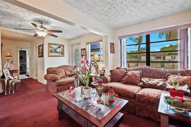 2870 NW 169th Ter, Miami Gardens, FL 33056