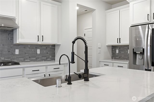 33207 SE Stevens Street, Black Diamond, WA 98010