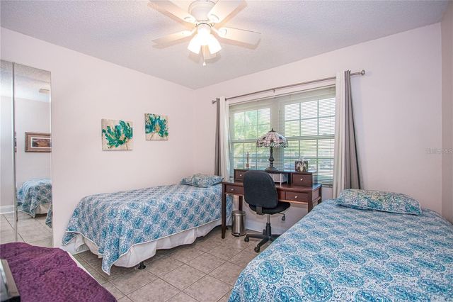 1393 CADHAY COURT, Safety Harbor, FL 34695