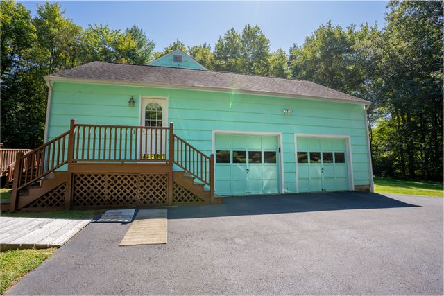 124 Bagburn Road, Monroe, CT 06468
