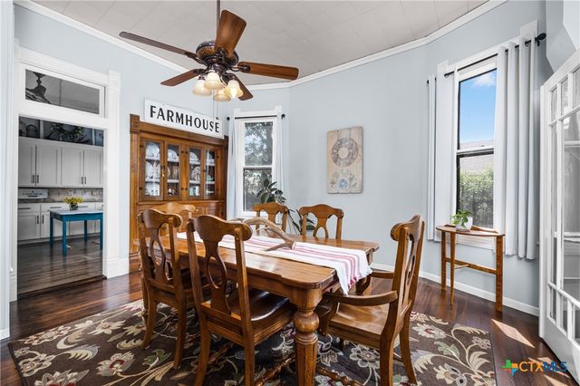409 W Clark Street, Bartlett, TX 76511