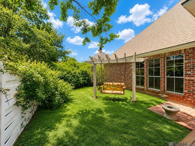8360 Bastille St, Denham Springs, LA 70726