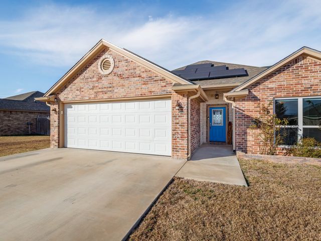 202 W Hall Court, Early, TX 76802