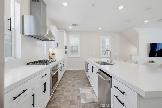 35 Stetson Street, Rancho Mission Viejo, CA 92694