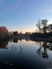 000 Markland Drive, Holly, MI 48442