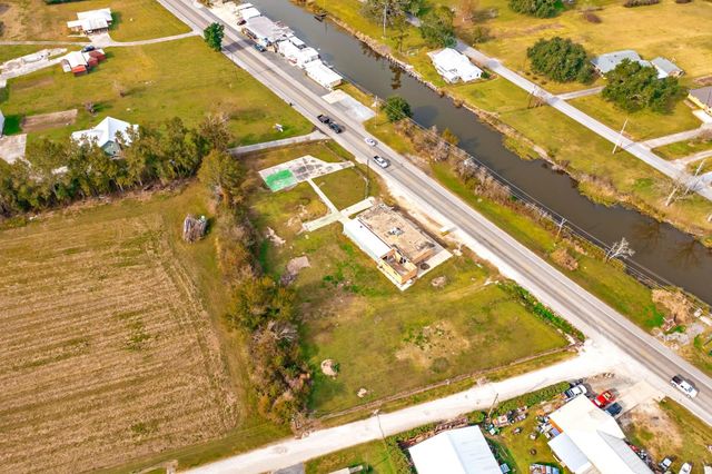 4338 Hwy 56, Houma, LA 70363
