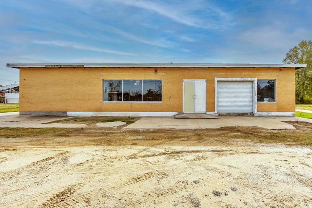 4338 Hwy 56, Houma, LA 70363