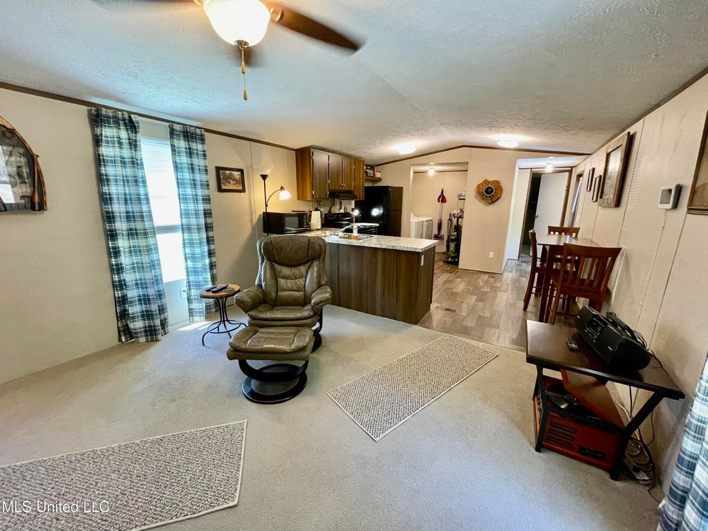 315 Young Road, Byhalia, MS 38611 — photo 3