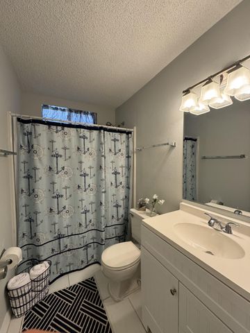 1310 NE 14th Court K19, Jensen Beach, FL 34957