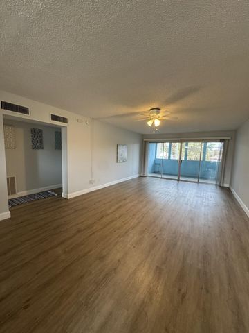 1310 NE 14th Court K19, Jensen Beach, FL 34957