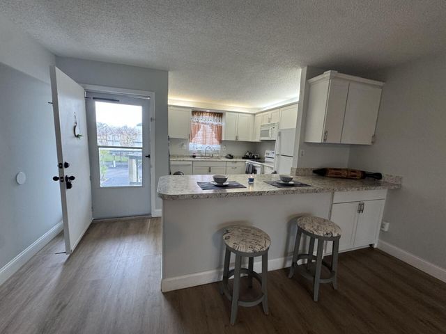 1310 NE 14th Court K19, Jensen Beach, FL 34957