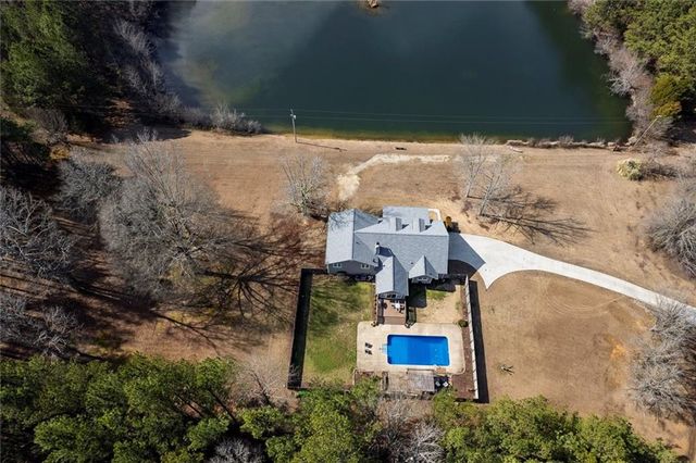 2133 Mann Road, Douglasville, GA 30134