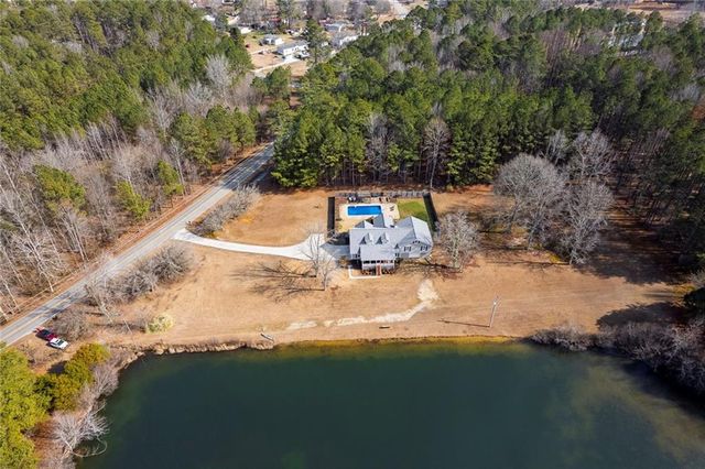 2133 Mann Road, Douglasville, GA 30134