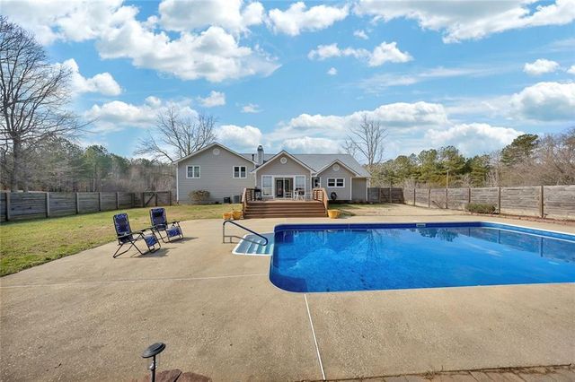 2133 Mann Road, Douglasville, GA 30134