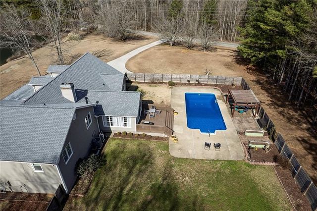 2133 Mann Road, Douglasville, GA 30134