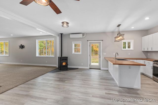 8232 Holton Road, Holton, MI 49425