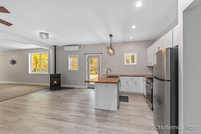 8232 Holton Road, Holton, MI 49425