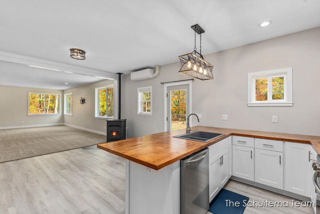 8232 Holton Road, Holton, MI 49425