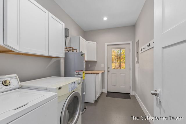 8232 Holton Road, Holton, MI 49425