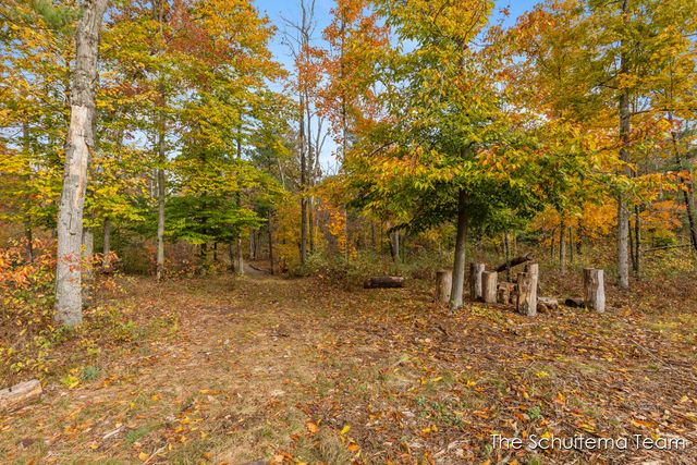 8232 Holton Road, Holton, MI 49425