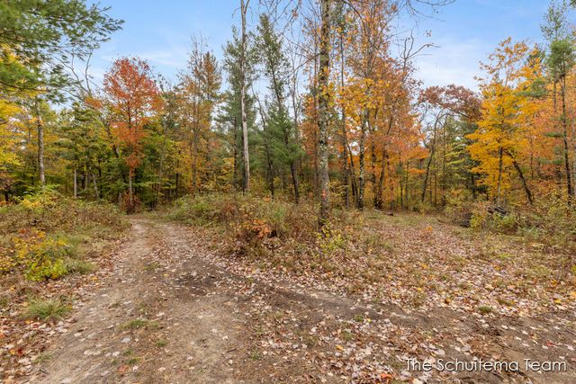 8232 Holton Road, Holton, MI 49425