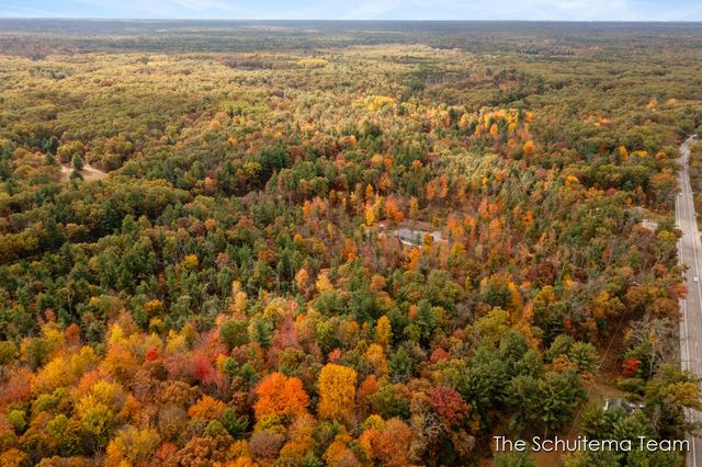 8232 Holton Road, Holton, MI 49425