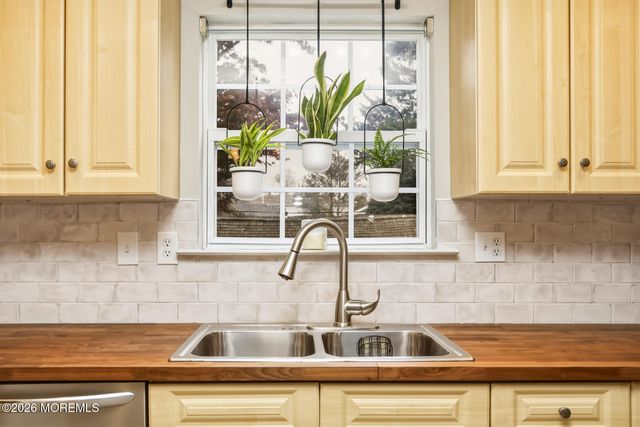 1706 Winston Drive, Wall, NJ 07719